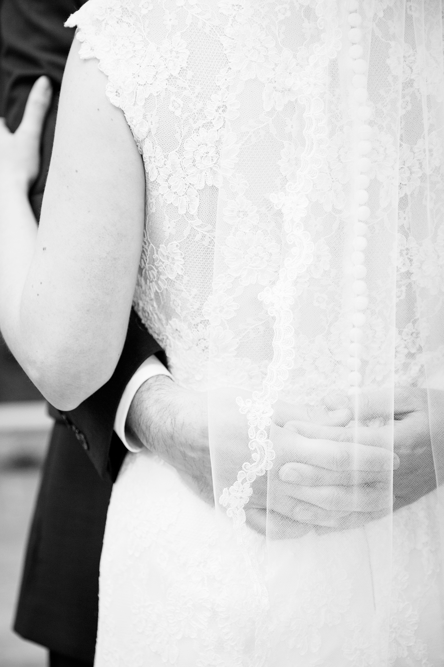 Ibbie  Jebs Pastel Toned Spring Wedding - Image Property of www.j-dphoto.com