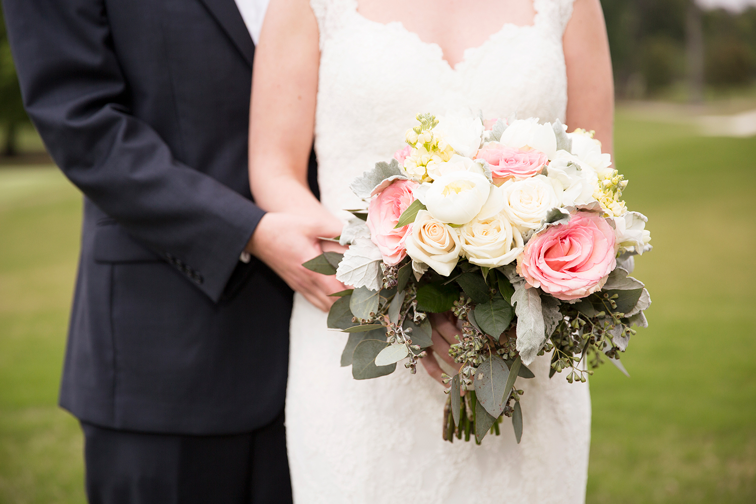 Ibbie Jebs Pastel Toned Spring Wedding - Image Property of www.j-dphoto.com