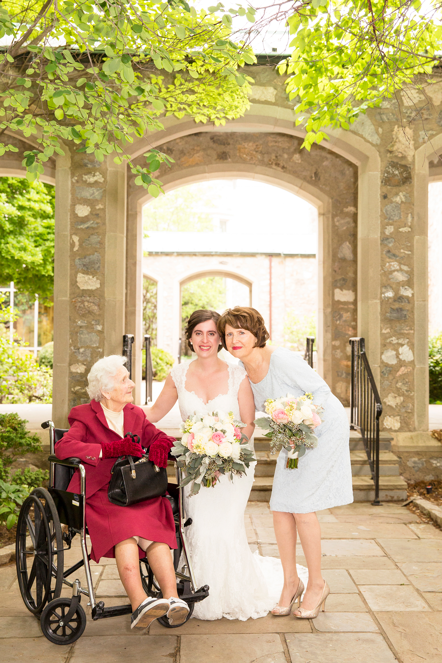 Ibbie  Jebs Pastel Toned Spring Wedding - Image Property of www.j-dphoto.com