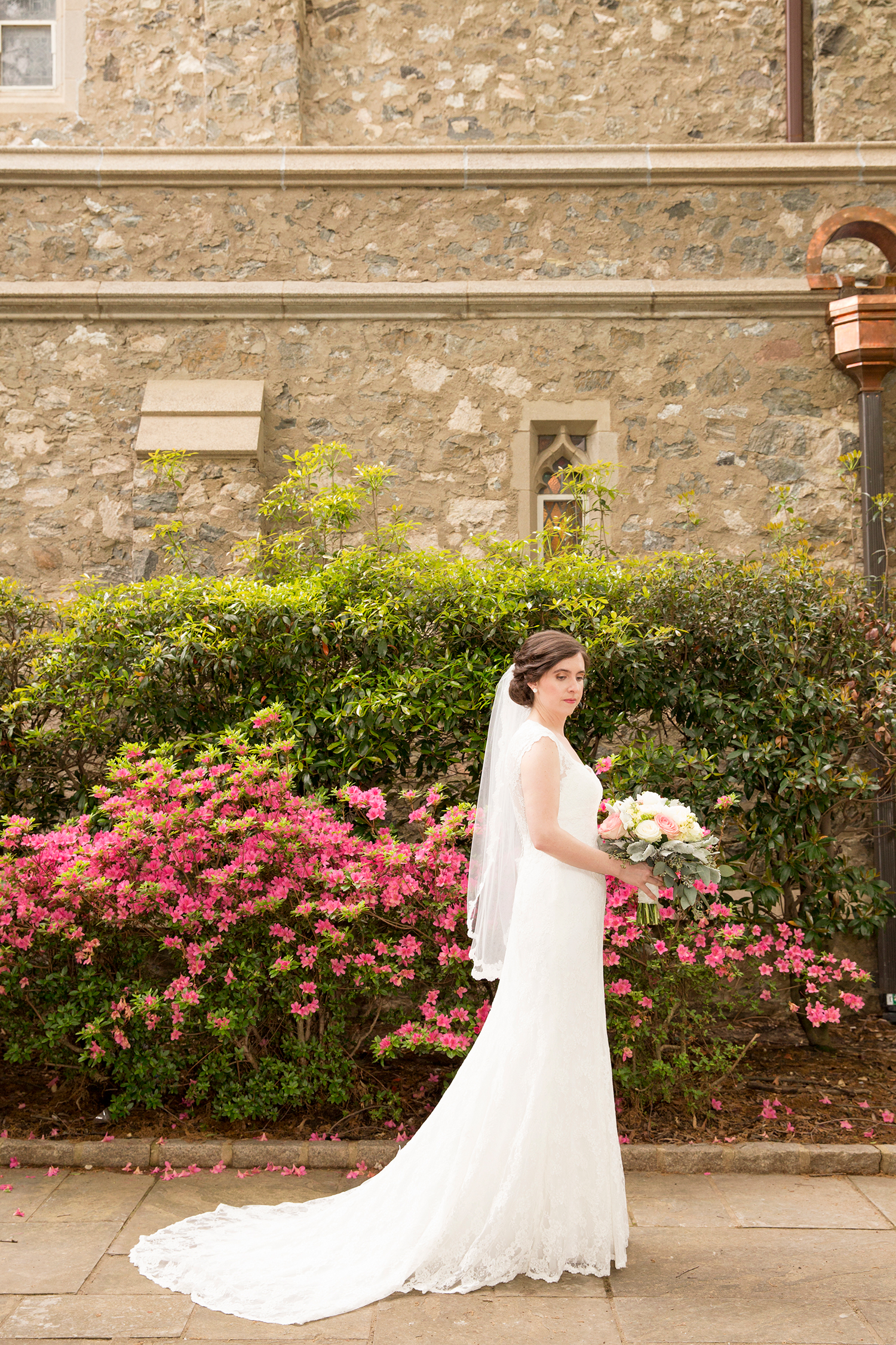 Ibbie Jebs Pastel Toned Spring Wedding - Image Property of www.j-dphoto.com