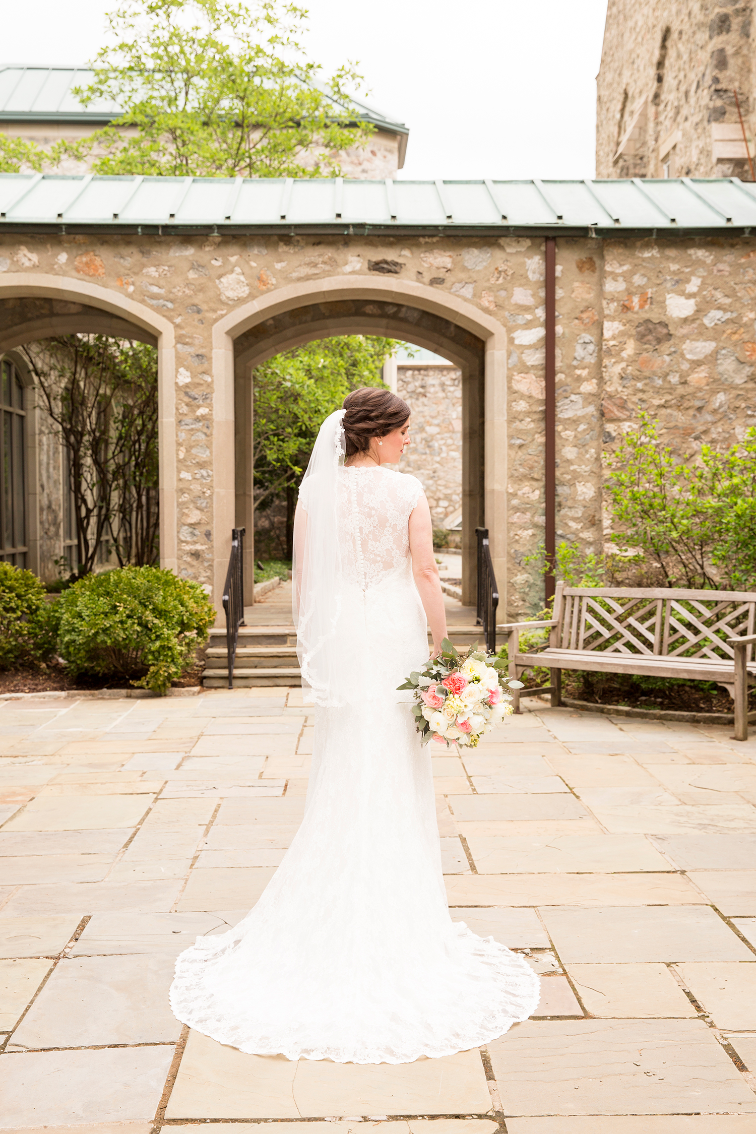 Ibbie Jebs Pastel Toned Spring Wedding - Image Property of www.j-dphoto.com