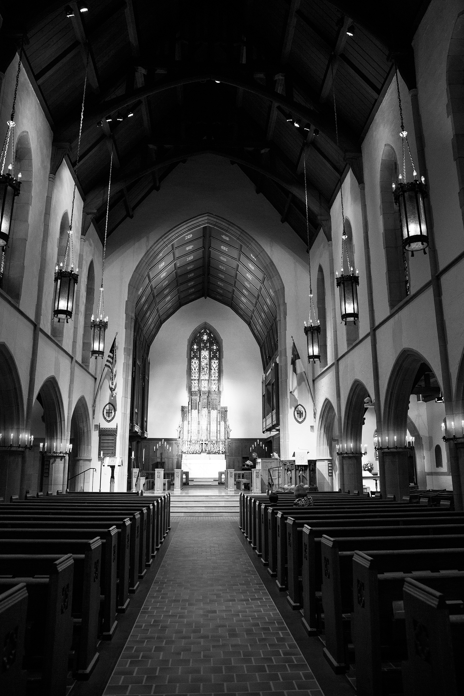 Ibbie Jebs Pastel Toned Spring Wedding - Image Property of www.j-dphoto.com