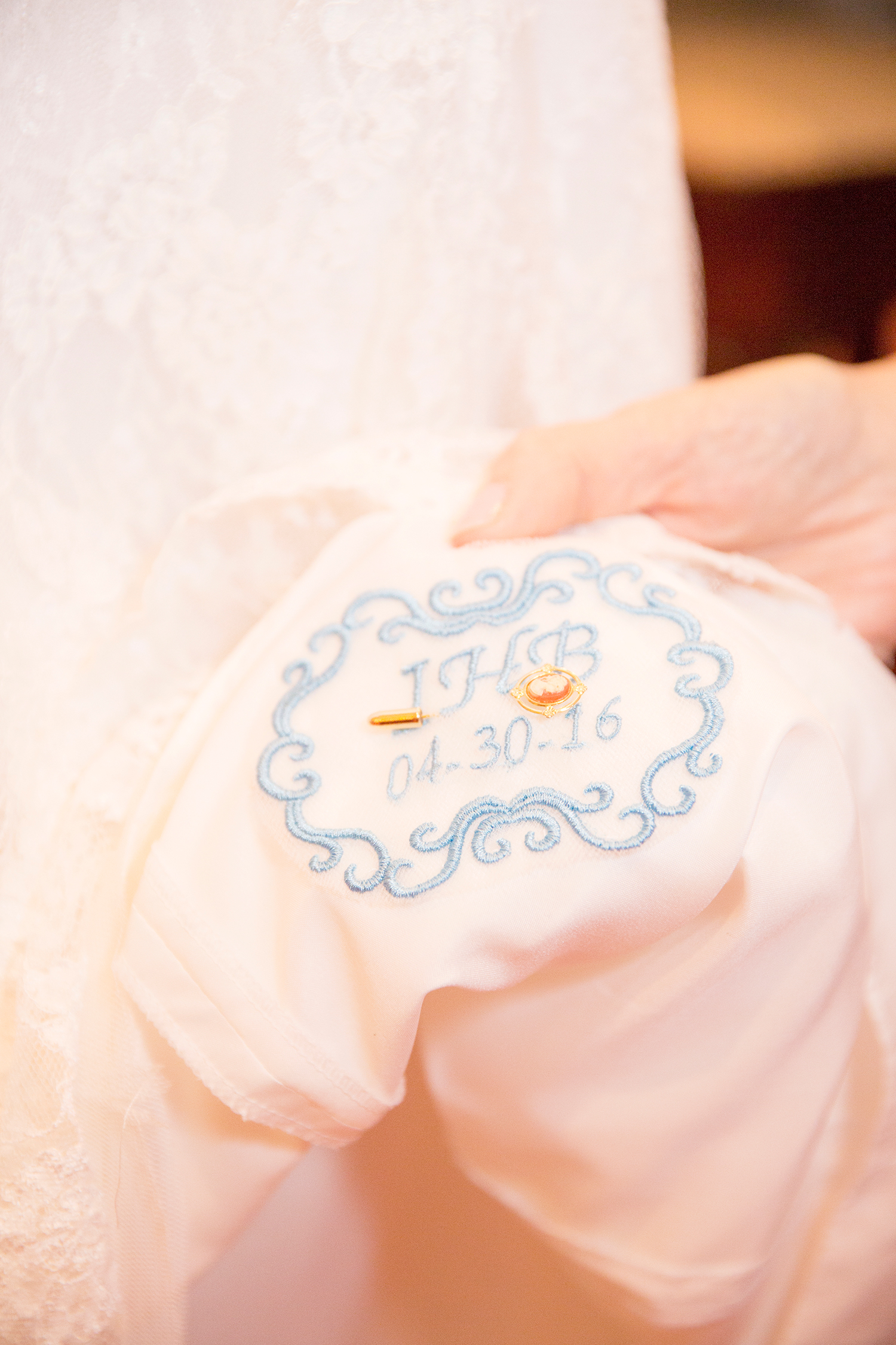 Ibbie Jebs Pastel Toned Spring Wedding - Image Property of www.j-dphoto.com