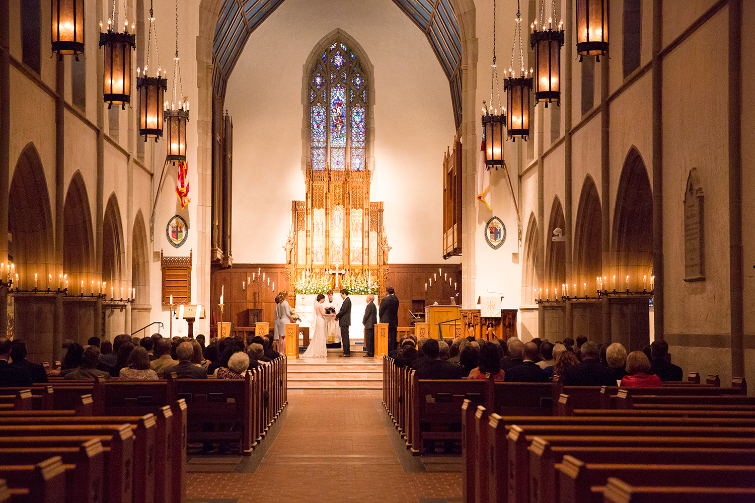 Ibbie Jebs Pastel Toned Spring Wedding - Image Property of www.j-dphoto.com