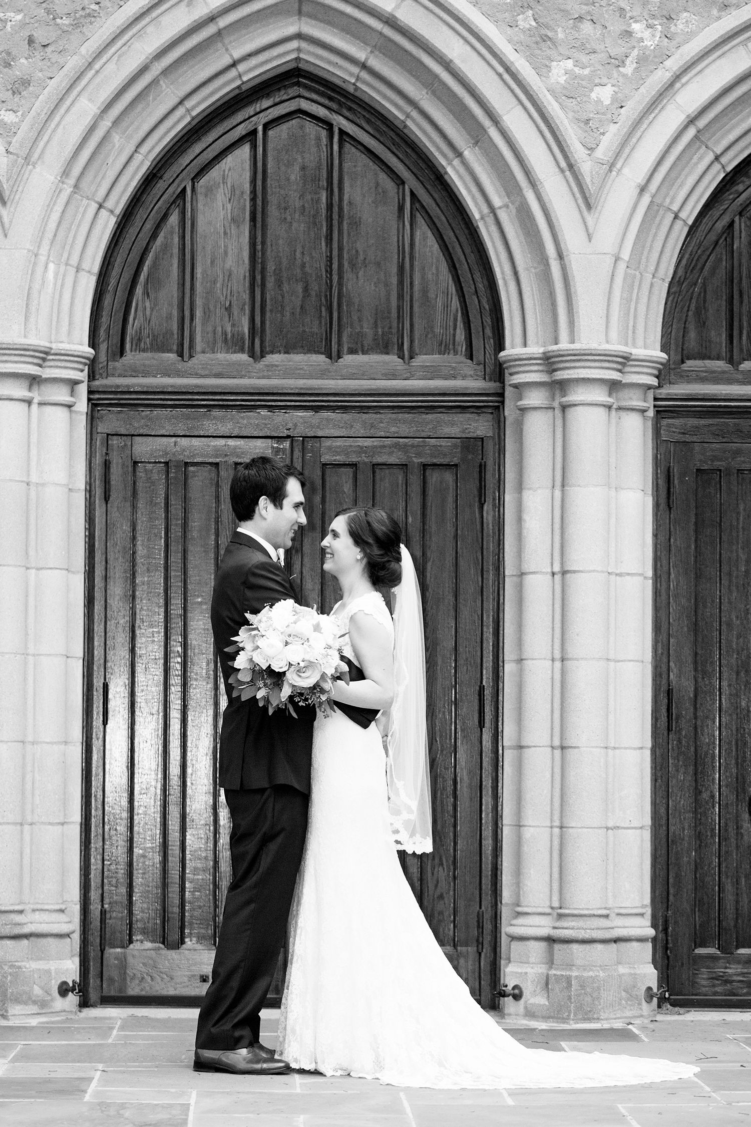 Ibbie Jebs Pastel Toned Spring Wedding - Image Property of www.j-dphoto.com