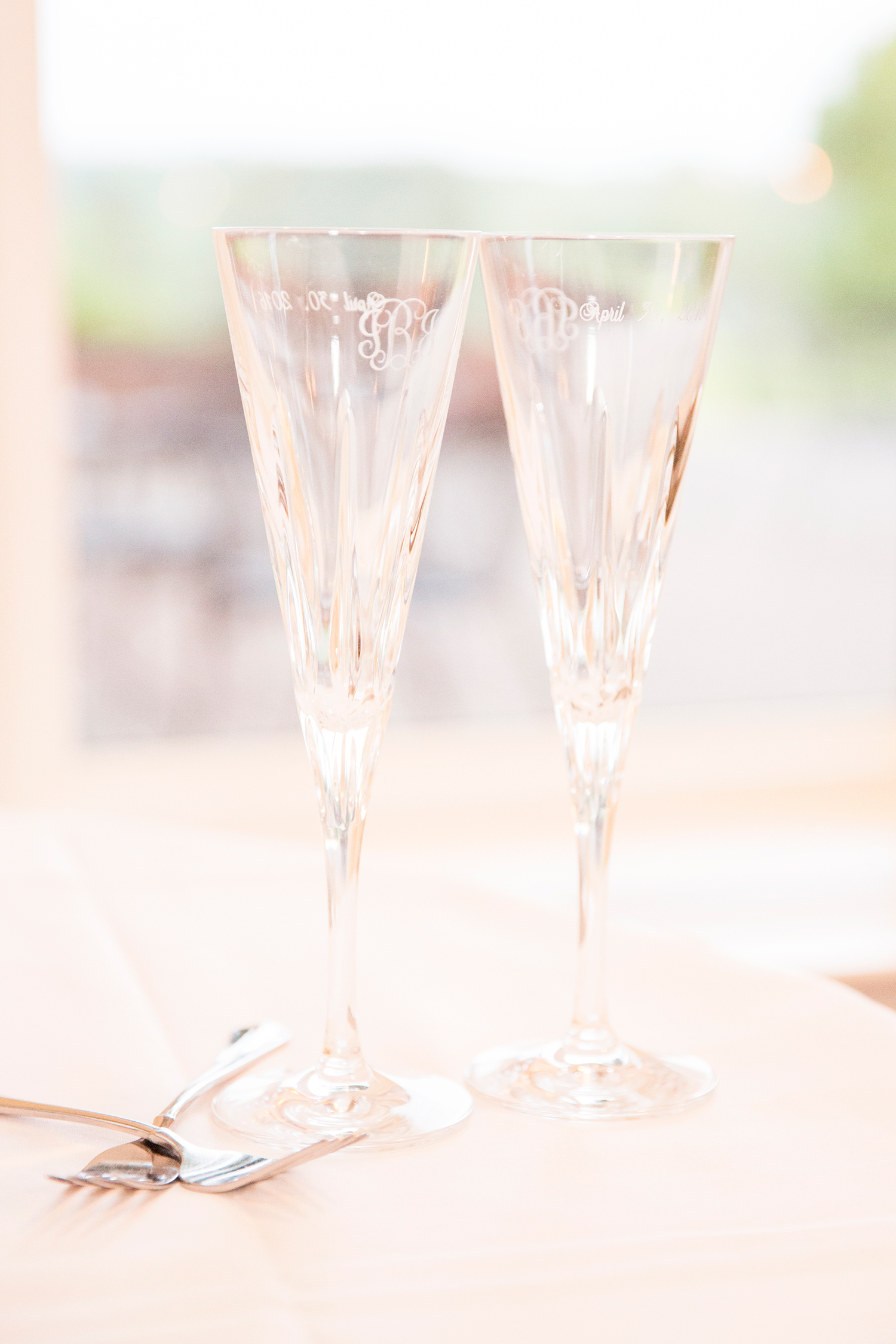 Ibbie  Jebs Pastel Toned Spring Wedding - Image Property of www.j-dphoto.com