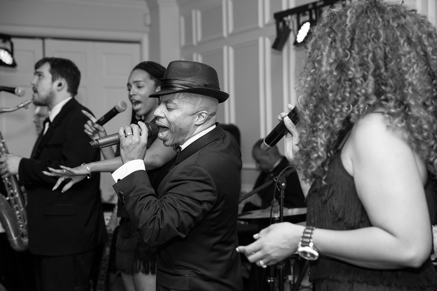 Ibbie Jebs Pastel Toned Spring Wedding - Image Property of www.j-dphoto.com