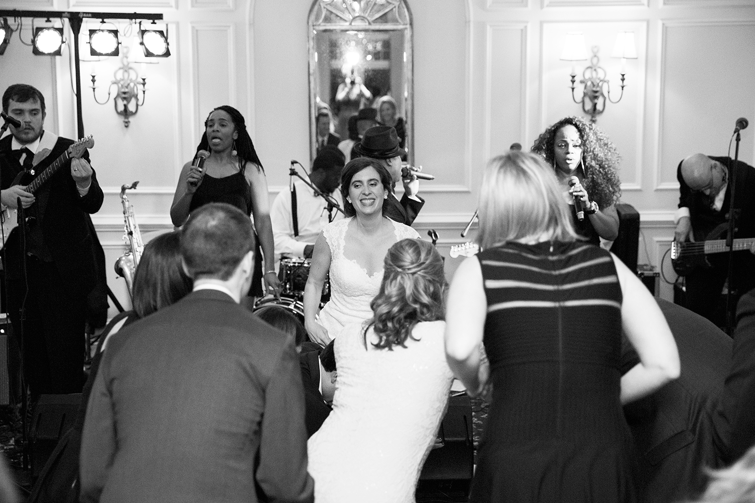 Ibbie Jebs Pastel Toned Spring Wedding - Image Property of www.j-dphoto.com