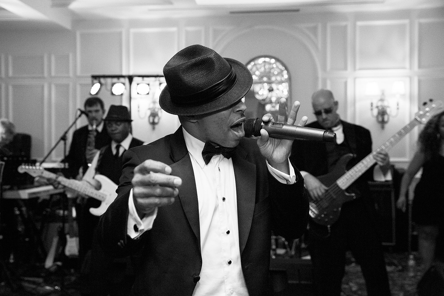 Ibbie Jebs Pastel Toned Spring Wedding - Image Property of www.j-dphoto.com