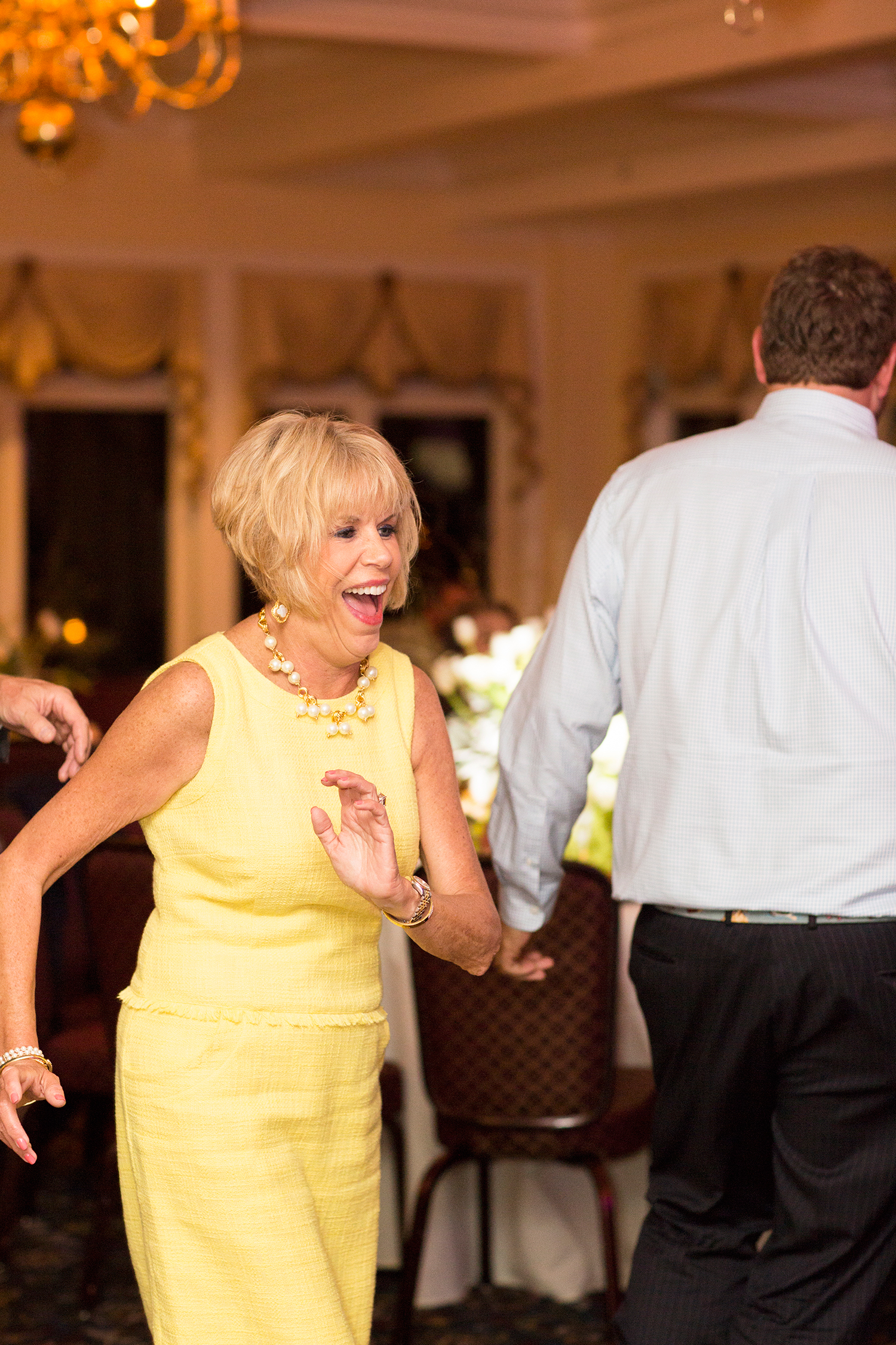 Ibbie Jebs Pastel Toned Spring Wedding - Image Property of www.j-dphoto.com