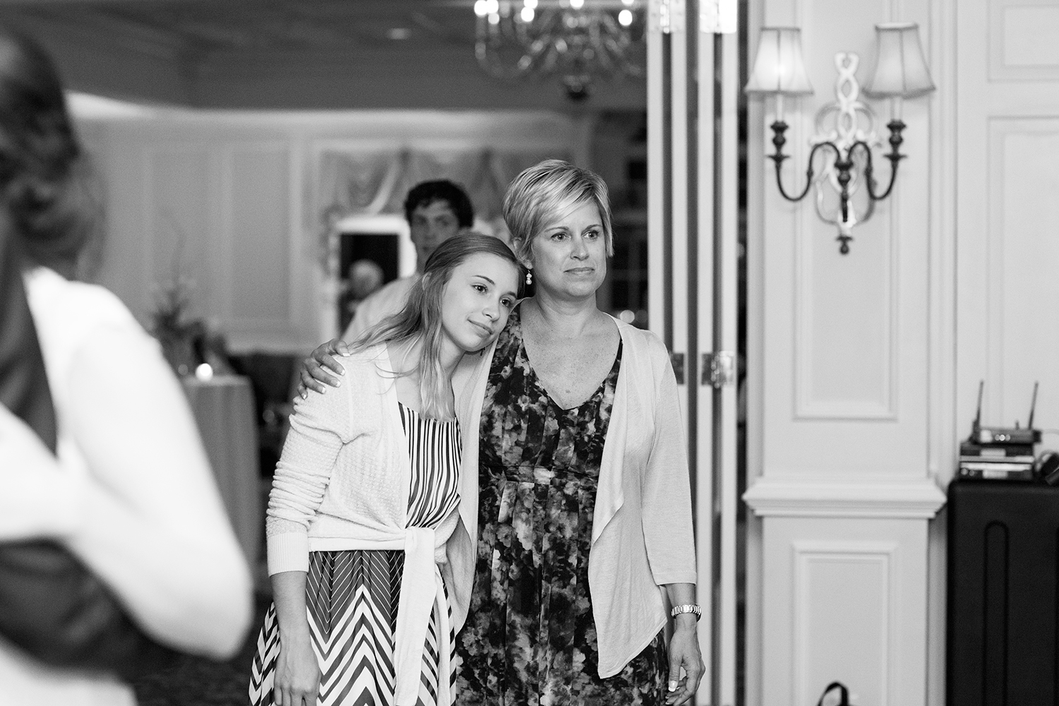 Ibbie Jebs Pastel Toned Spring Wedding - Image Property of www.j-dphoto.com