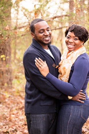 Winter Engagement Photos at Deep Run Park - Image Property of www.j-dphoto.com