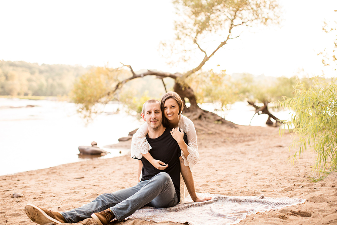 Jill Jeffs Texas Beach Engagement Session - Image Property of www.j-dphoto.com