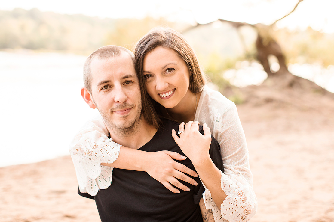 Jill Jeffs Texas Beach Engagement Session - Image Property of www.j-dphoto.com