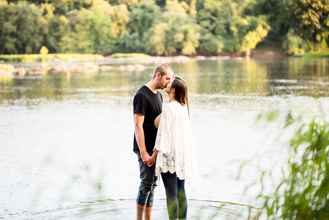 Jill Jeffs Texas Beach Engagement Session - Image Property of www.j-dphoto.com