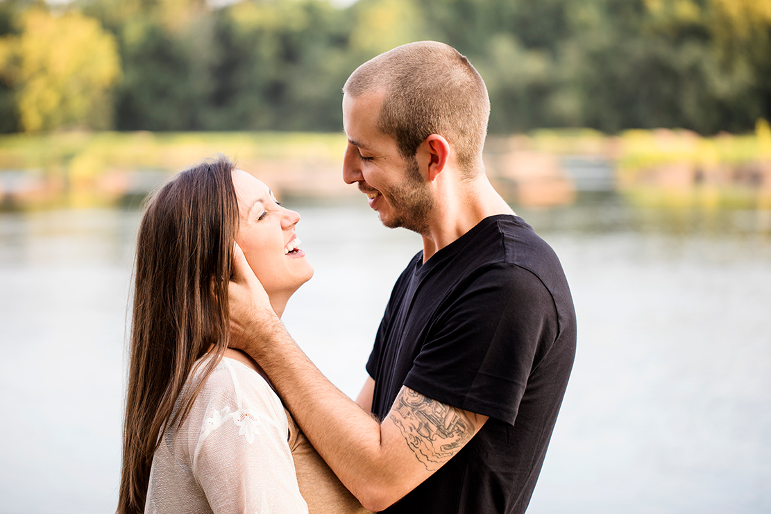 Jill Jeffs Texas Beach Engagement Session - Image Property of www.j-dphoto.com