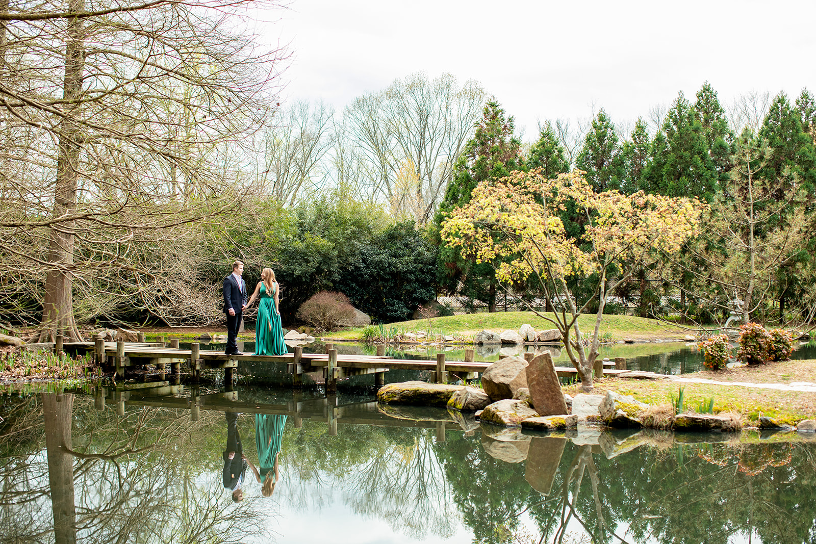 Spring Engagement Photos at Maymont - Image Property of www.j-dphoto.com