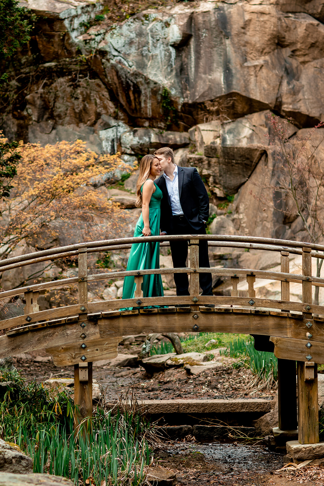 Spring Engagement Photos at Maymont - Image Property of www.j-dphoto.com