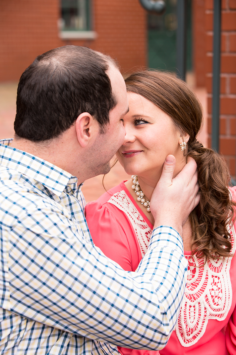 Kale  Lauras Urban Engagement Shoot - Image Property of www.j-dphoto.com