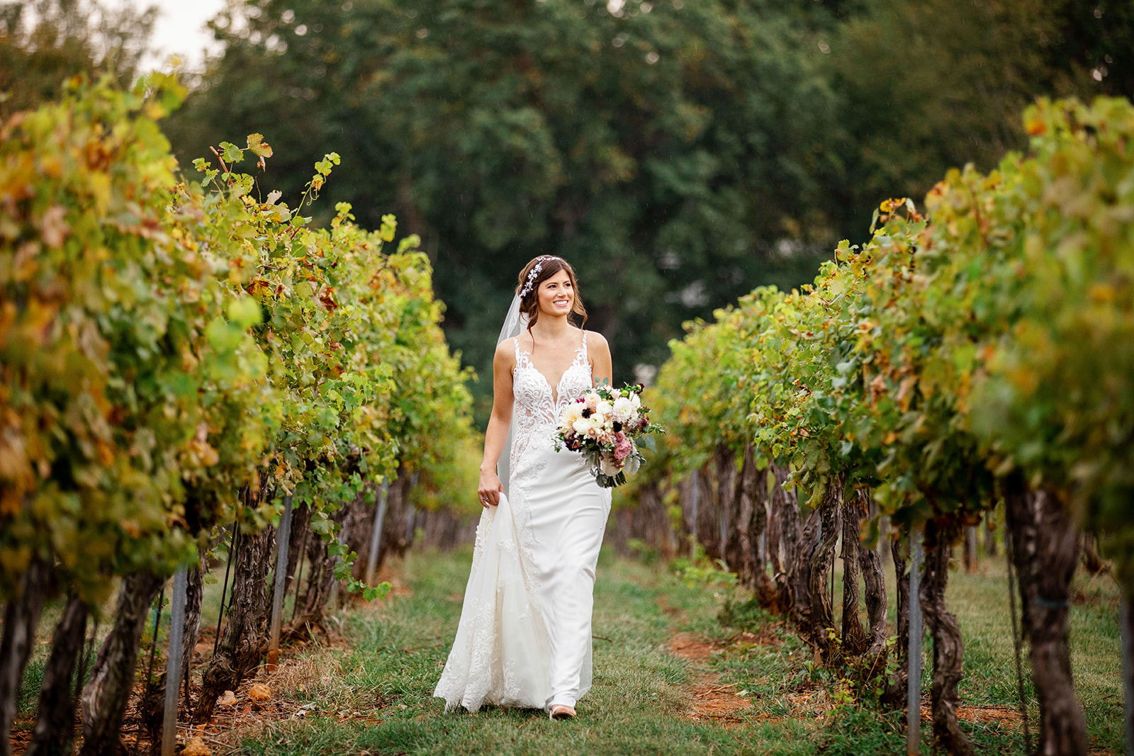 Kim  Jesses Wedding at Keswick Vineyard - Image Property of www.j-dphoto.com