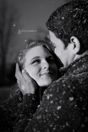 Snowy Night Engagement Shoot in Richmond Virginia - Image Property of www.j-dphoto.com