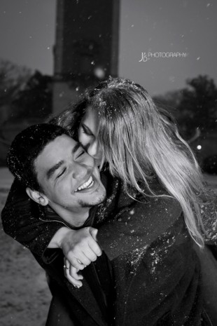 Snowy Night Engagement Shoot in Richmond Virginia - Image Property of www.j-dphoto.com