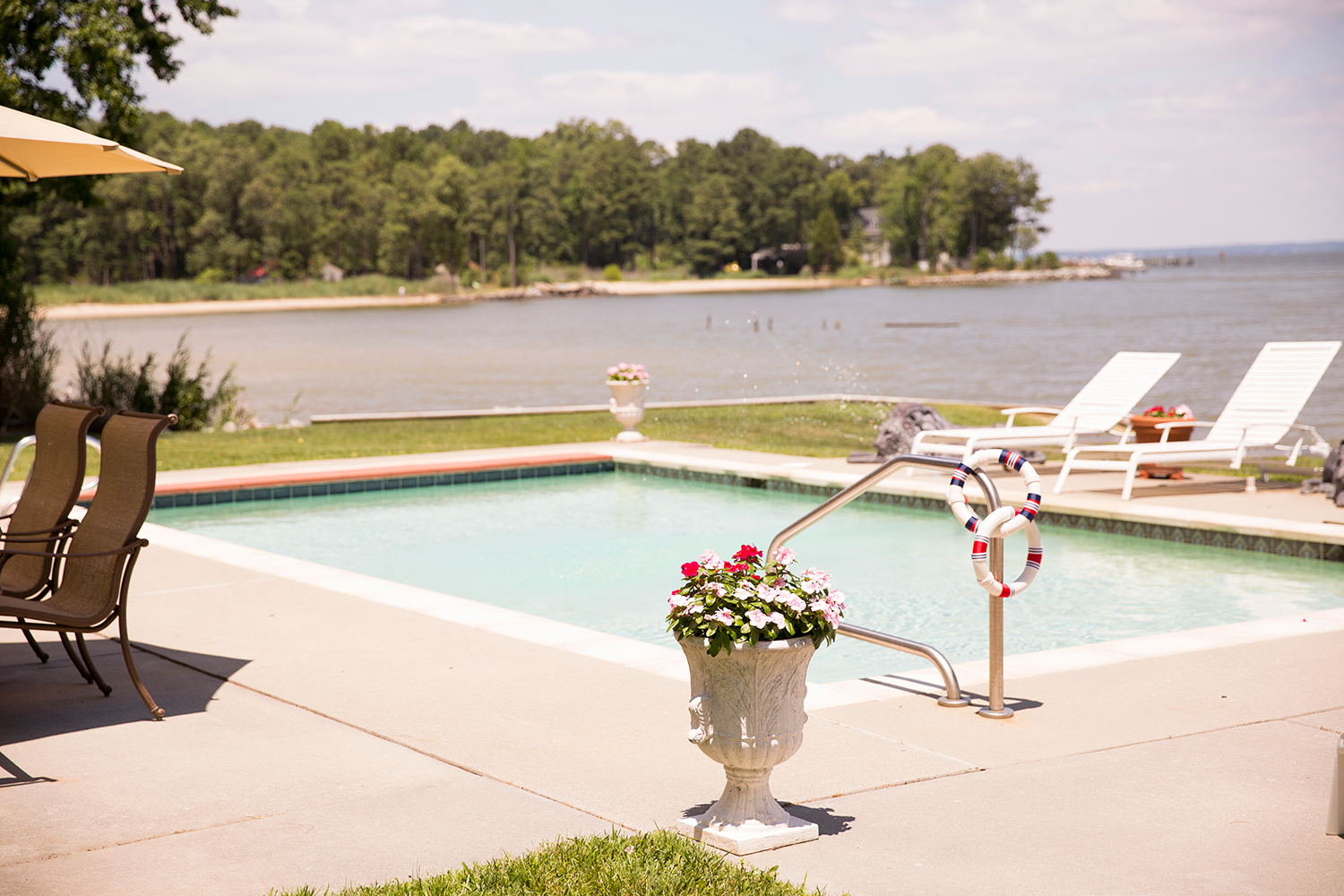 Ben  Kates River Wedding Reception - Image Property of www.j-dphoto.com