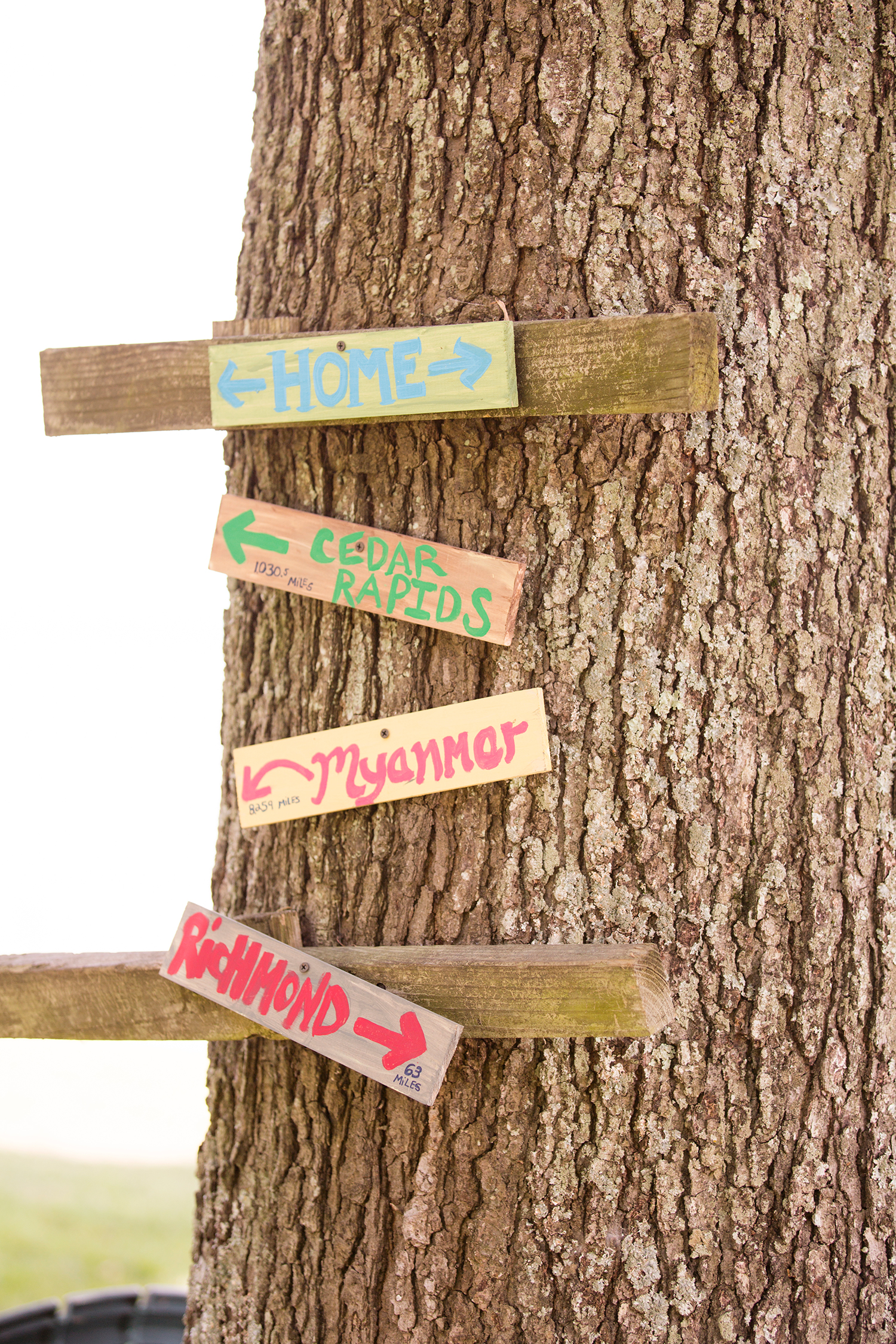 Ben  Kates River Wedding Reception - Image Property of www.j-dphoto.com