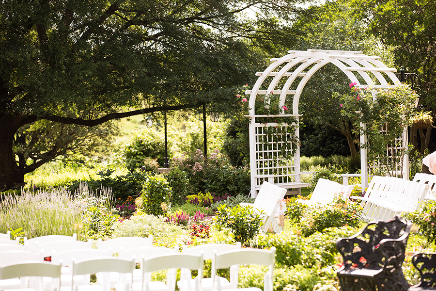 Erin  Johns Wedding at Lewis Ginter Botanical Garden - Image Property of www.j-dphoto.com