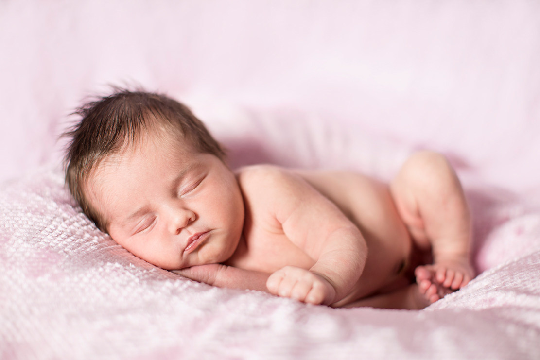 Sweet Baby Girl Auroras Newborn Photo Shoot - Image Property of www.j-dphoto.com