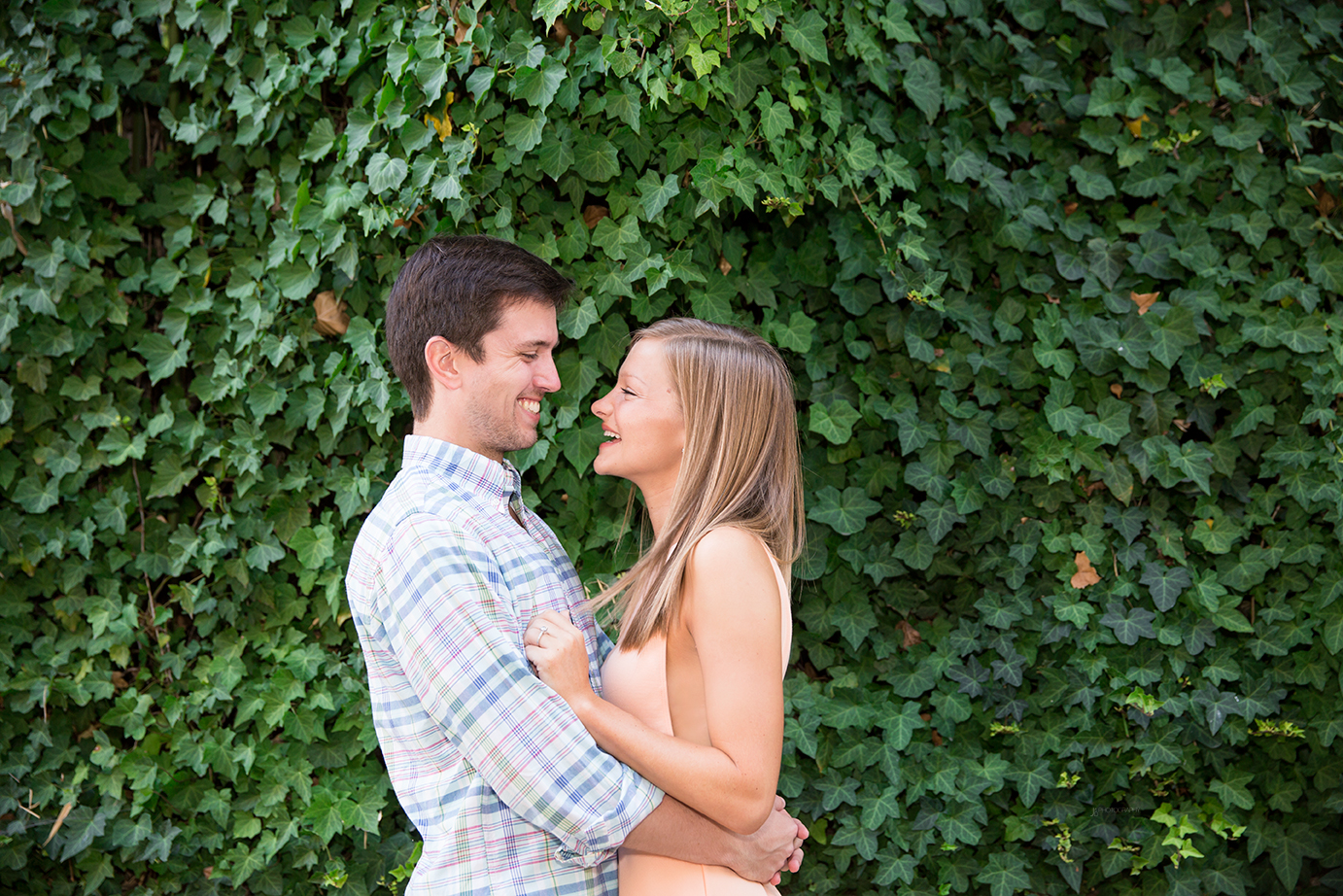 5 Ways to Make Your Engagement Photos Unique - Image Property of www.j-dphoto.com