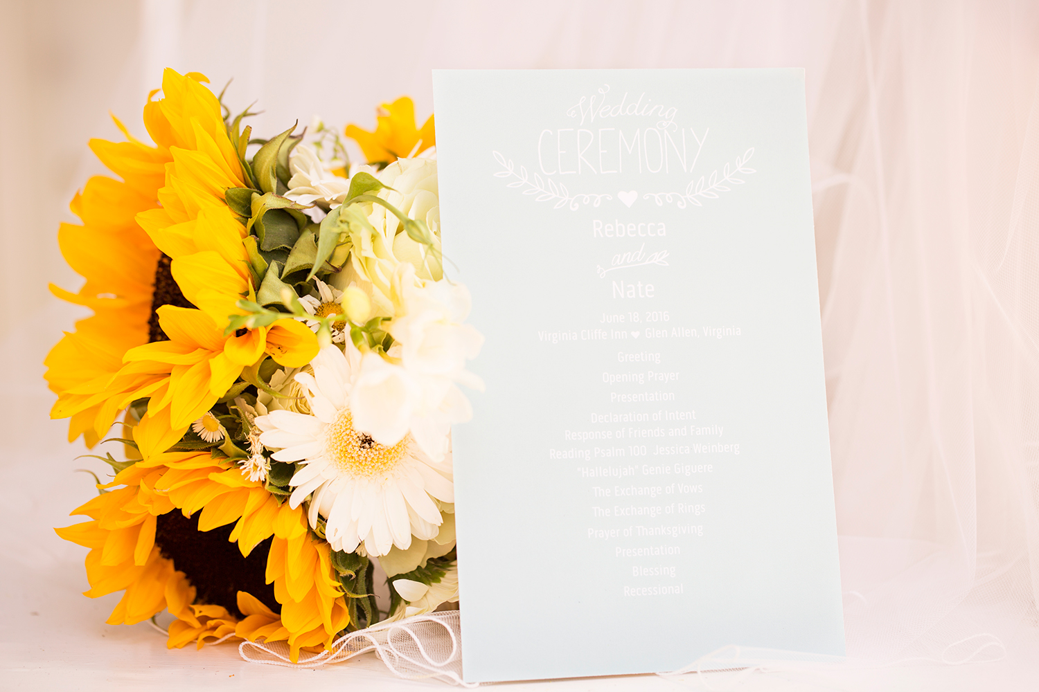 Summer Wedding at The Virginia Cliffe Inn - Image Property of www.j-dphoto.com