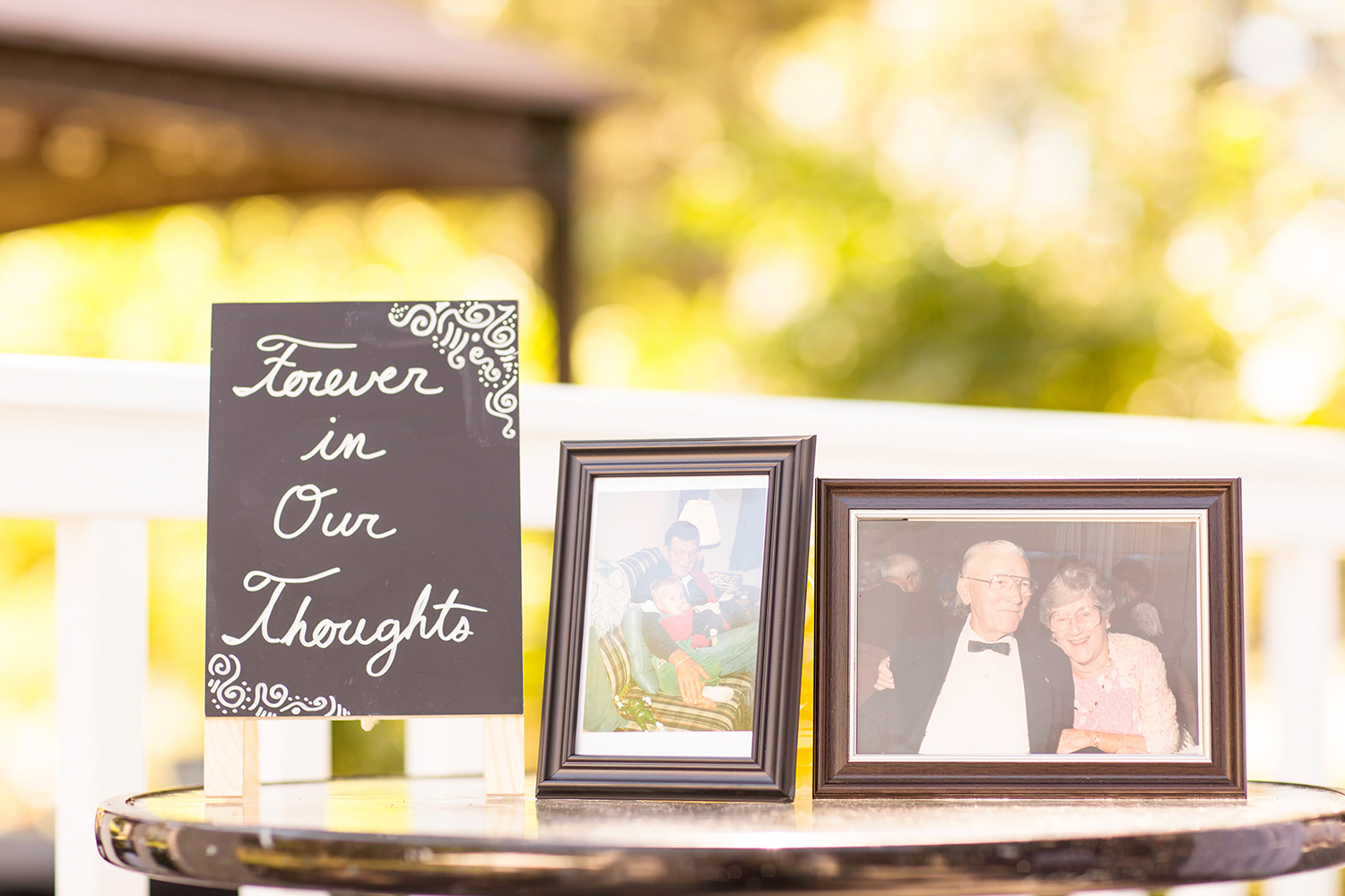 Summer Wedding at The Virginia Cliffe Inn - Image Property of www.j-dphoto.com