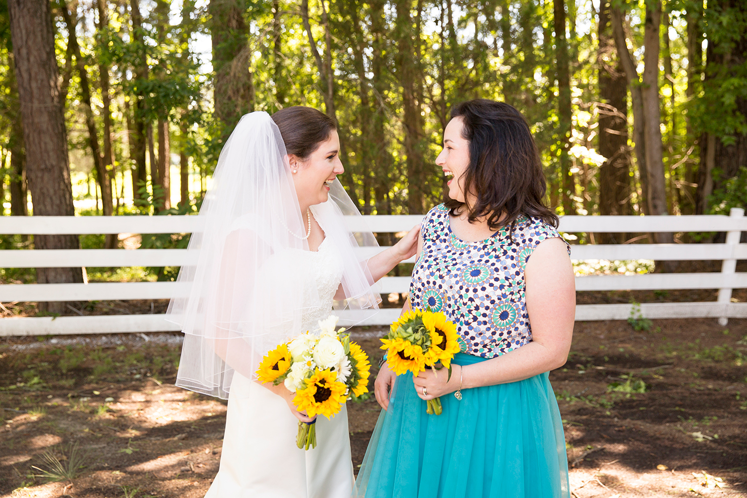 Summer Wedding at The Virginia Cliffe Inn - Image Property of www.j-dphoto.com