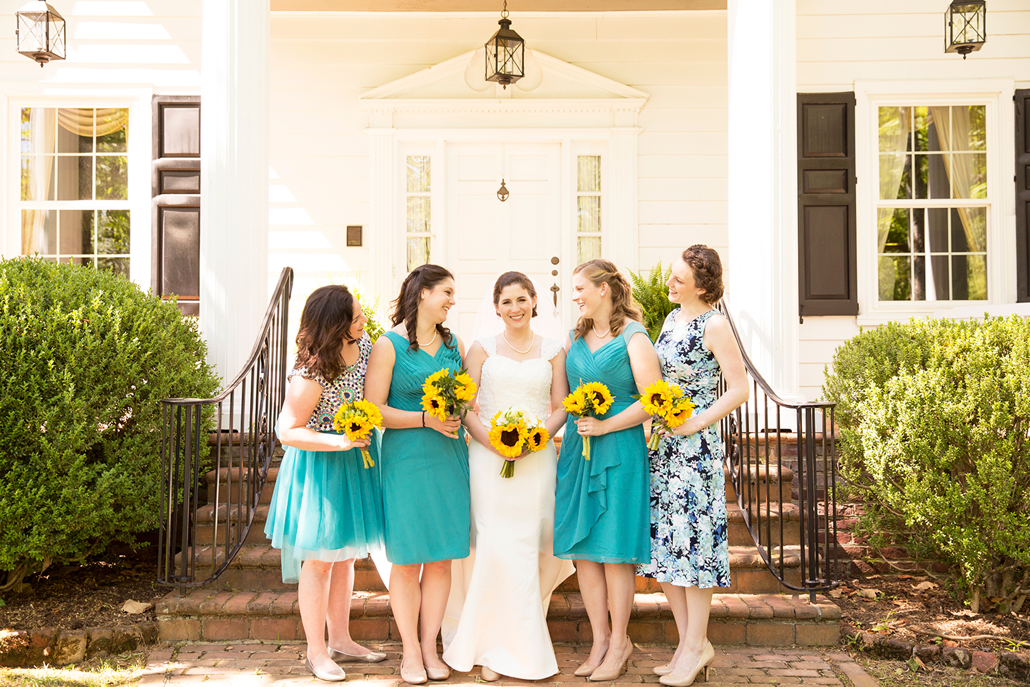 Summer Wedding at The Virginia Cliffe Inn - Image Property of www.j-dphoto.com