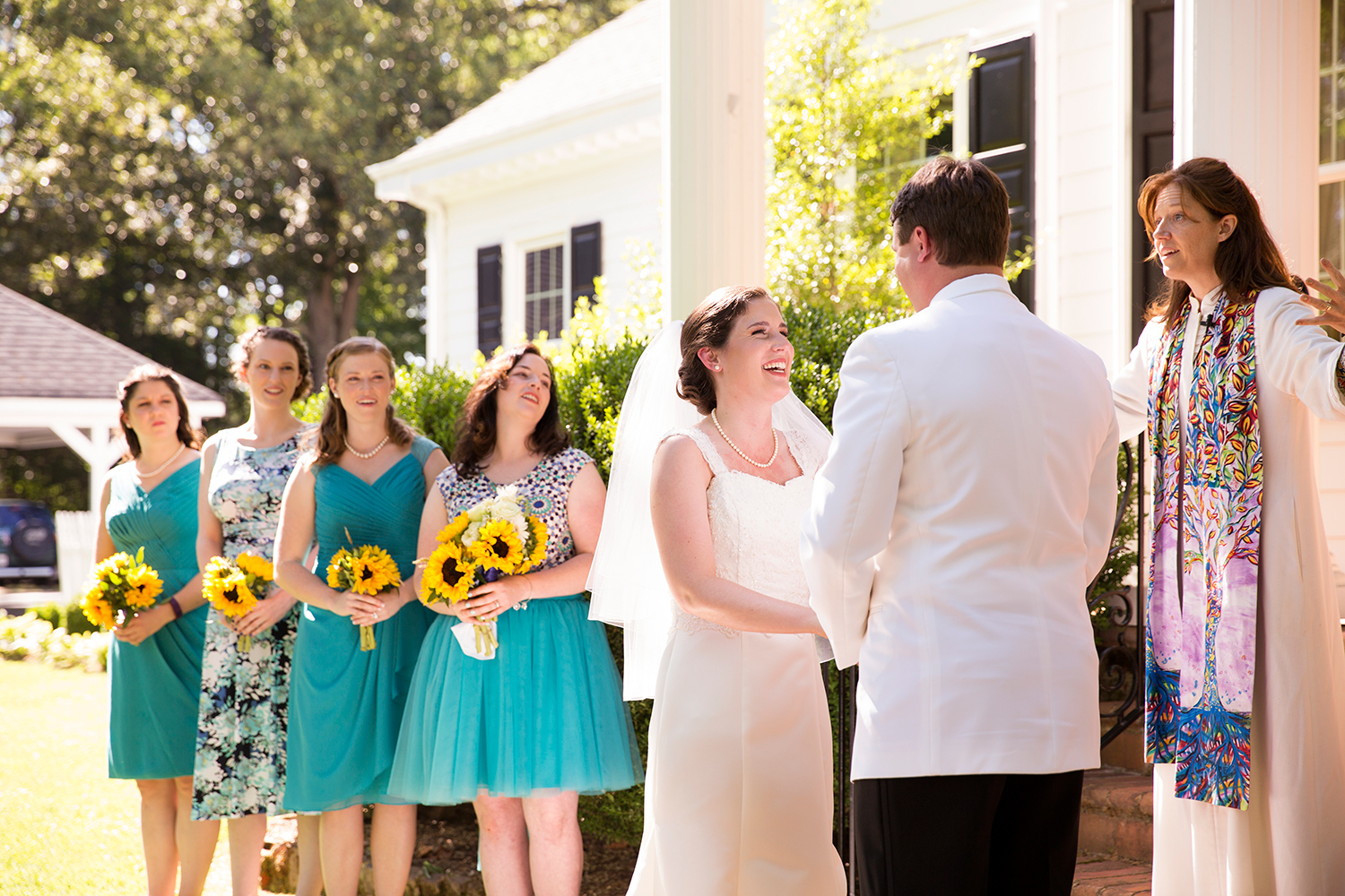 Summer Wedding at The Virginia Cliffe Inn - Image Property of www.j-dphoto.com