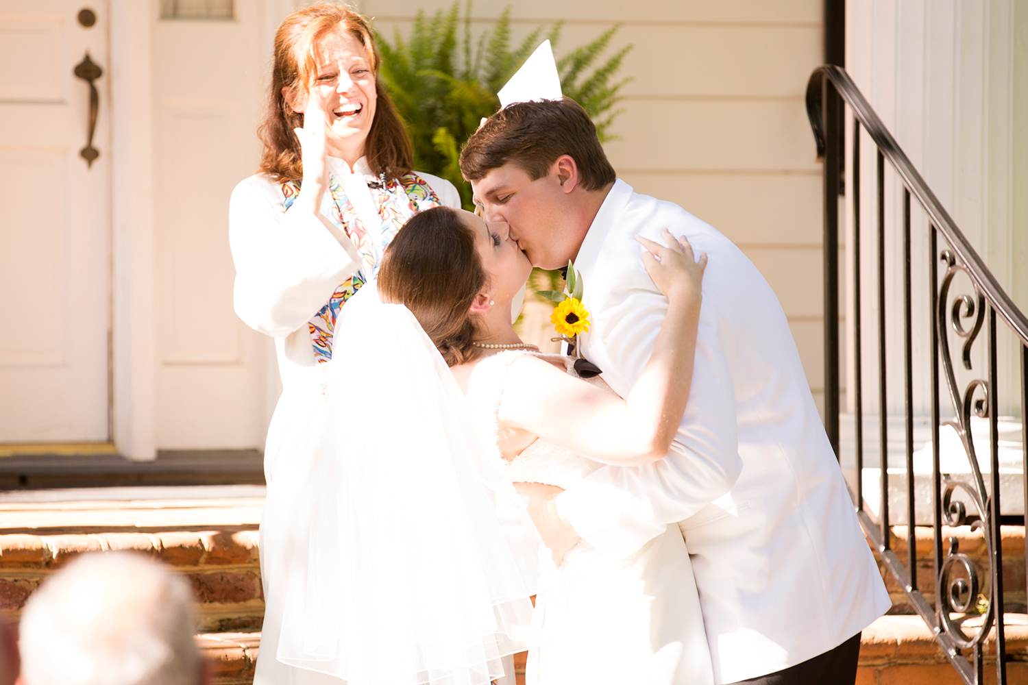 Summer Wedding at The Virginia Cliffe Inn - Image Property of www.j-dphoto.com