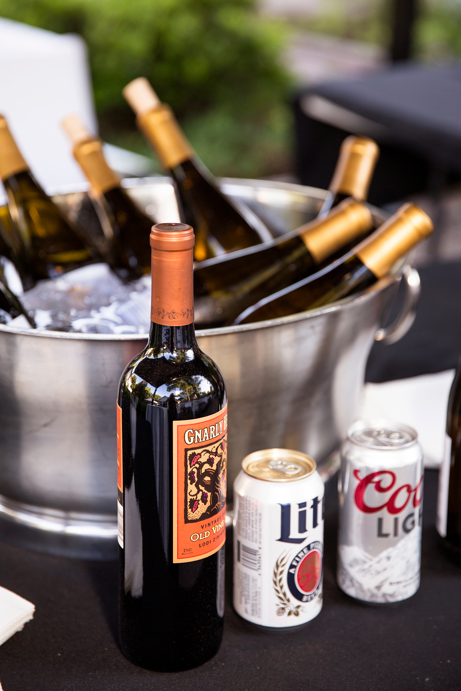 Summer Wedding at The Virginia Cliffe Inn - Image Property of www.j-dphoto.com