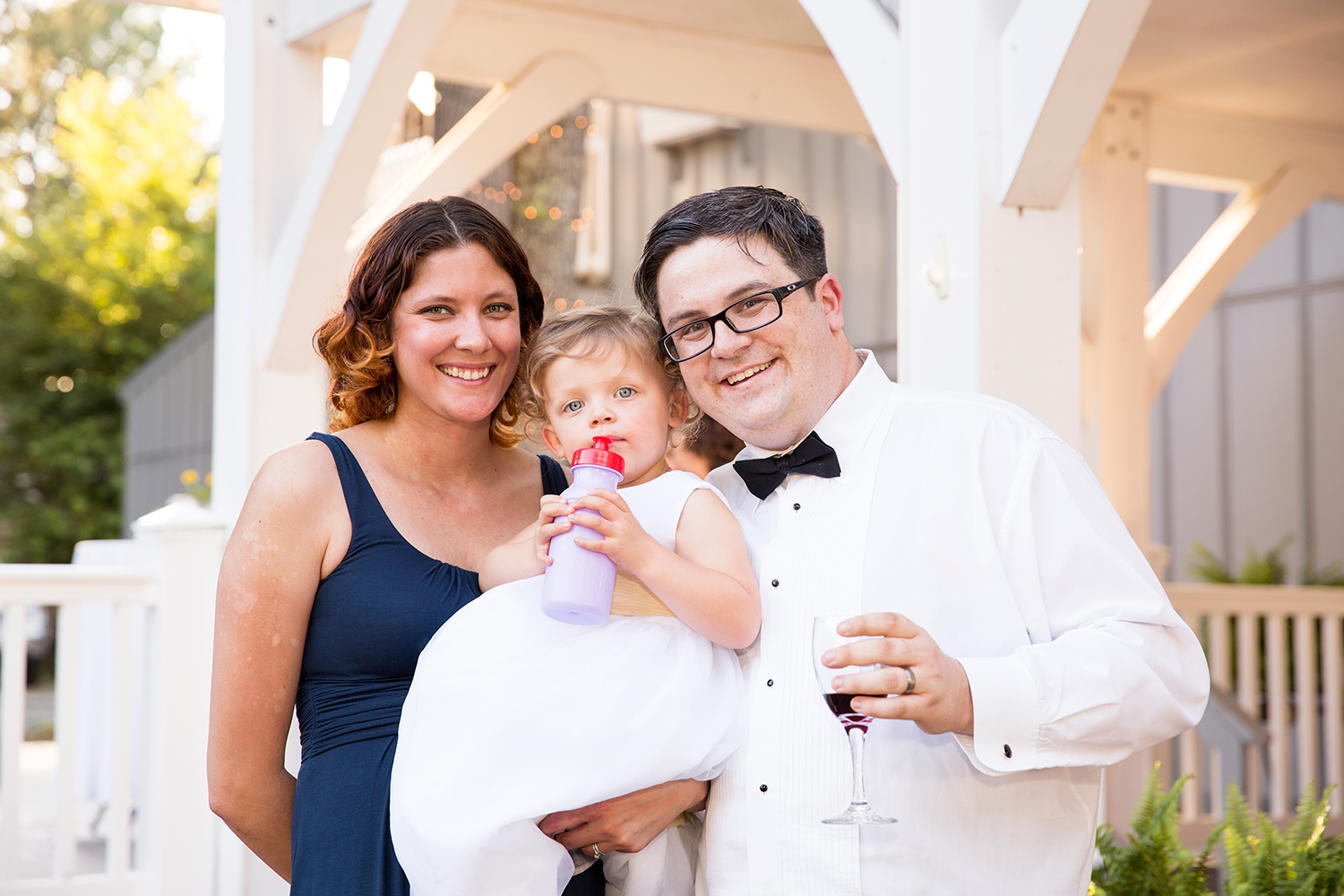 Summer Wedding at The Virginia Cliffe Inn - Image Property of www.j-dphoto.com