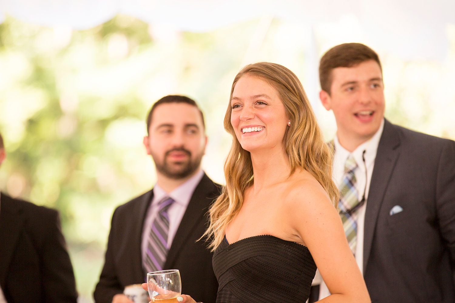 Summer Wedding at The Virginia Cliffe Inn - Image Property of www.j-dphoto.com