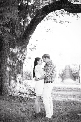 Rebecca  Johns Vineyard Engagement Session - Image Property of www.j-dphoto.com
