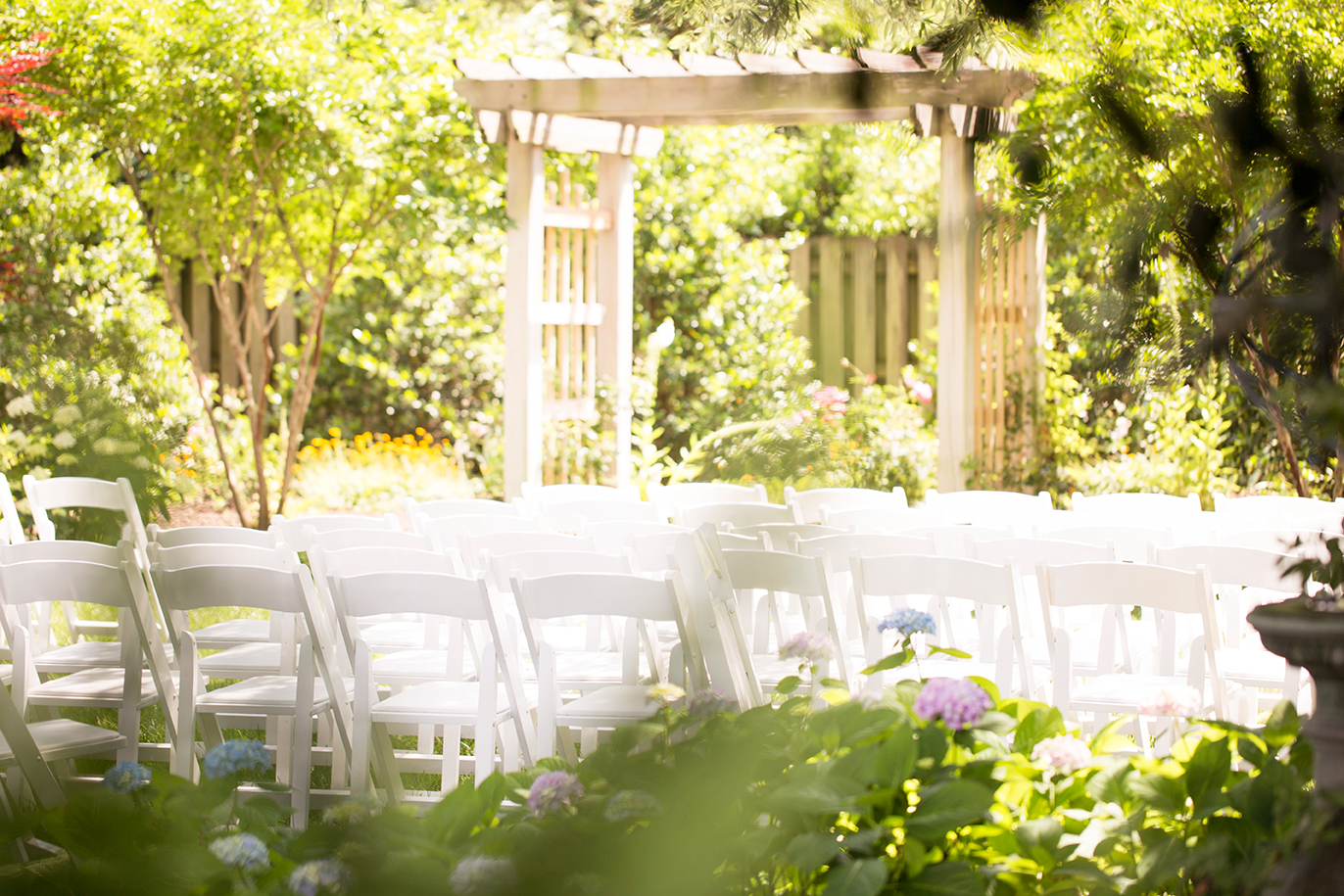 Riley  Walkers Tuckahoe Womans Club Wedding  - Image Property of www.j-dphoto.com
