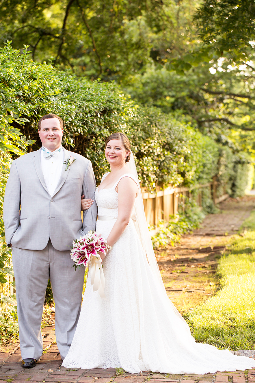 Riley  Walkers Tuckahoe Womans Club Wedding  - Image Property of www.j-dphoto.com