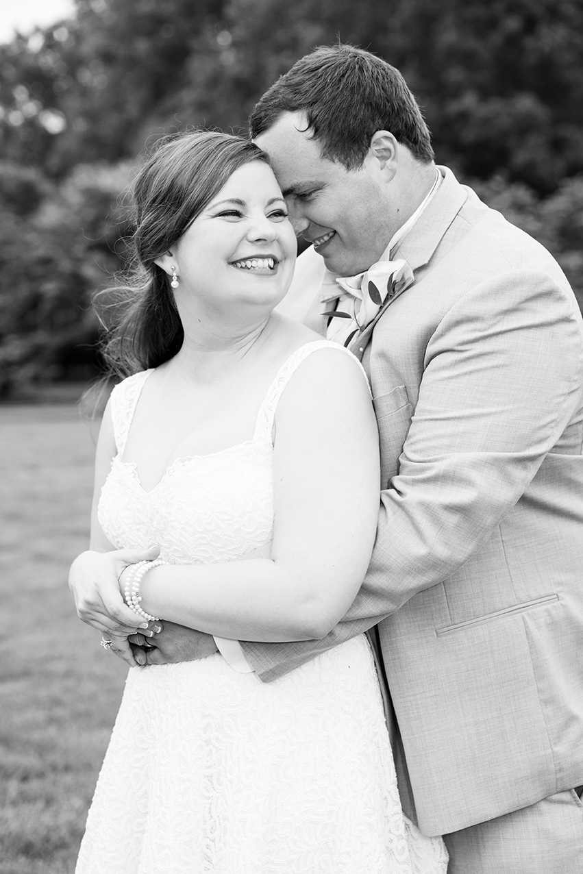 Riley  Walkers Tuckahoe Womans Club Wedding  - Image Property of www.j-dphoto.com