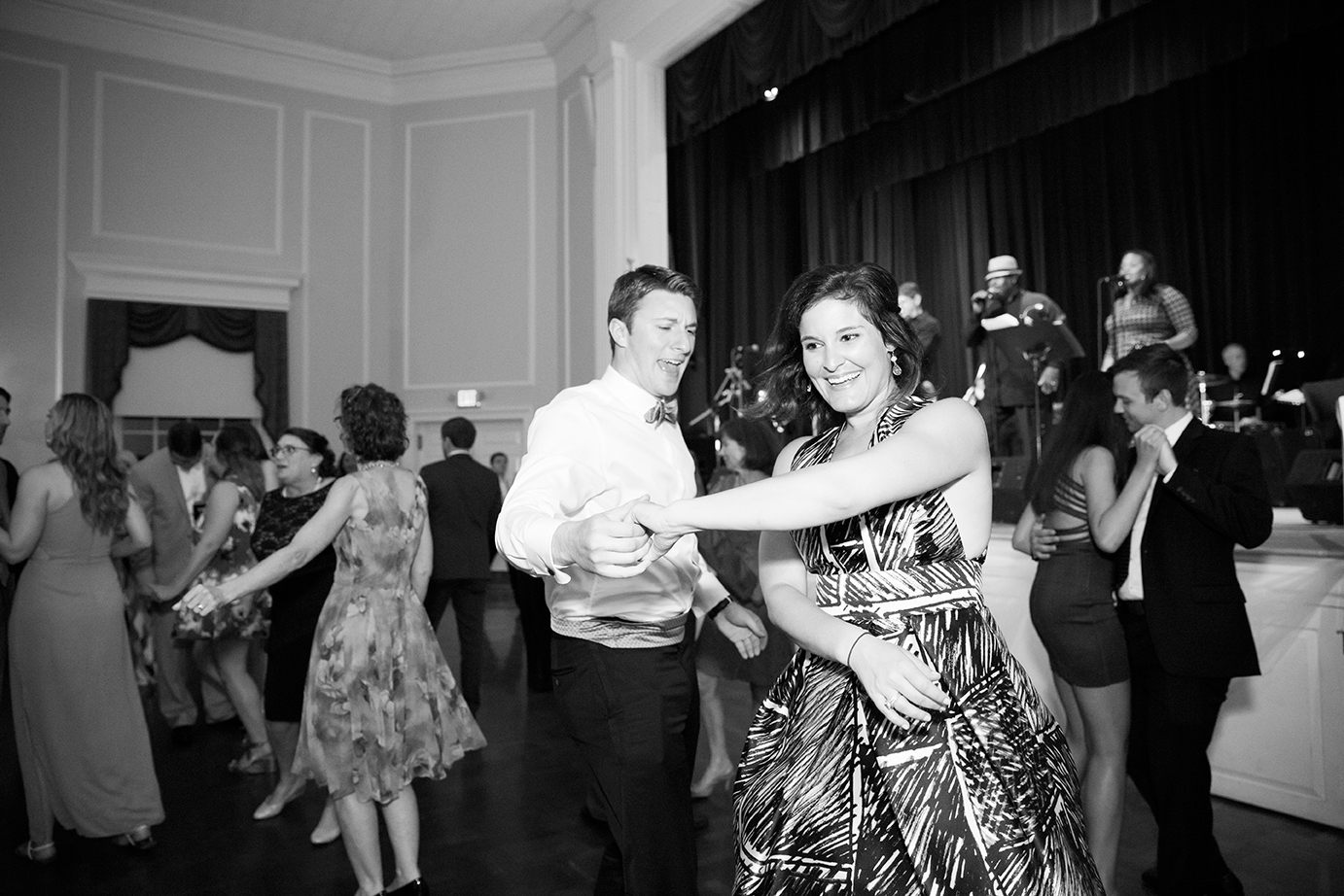 Riley  Walkers Tuckahoe Womans Club Wedding  - Image Property of www.j-dphoto.com