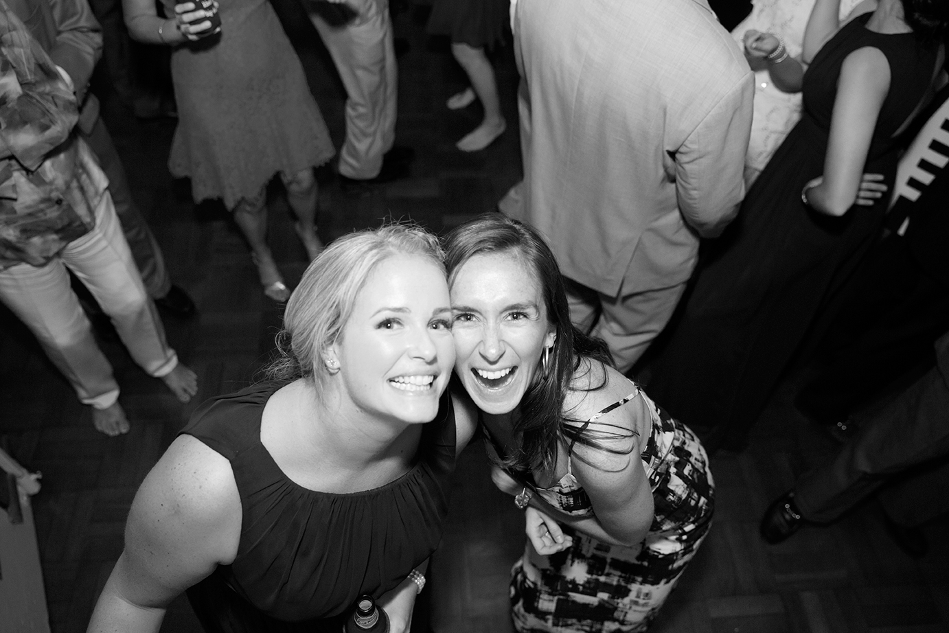 Riley  Walkers Tuckahoe Womans Club Wedding  - Image Property of www.j-dphoto.com