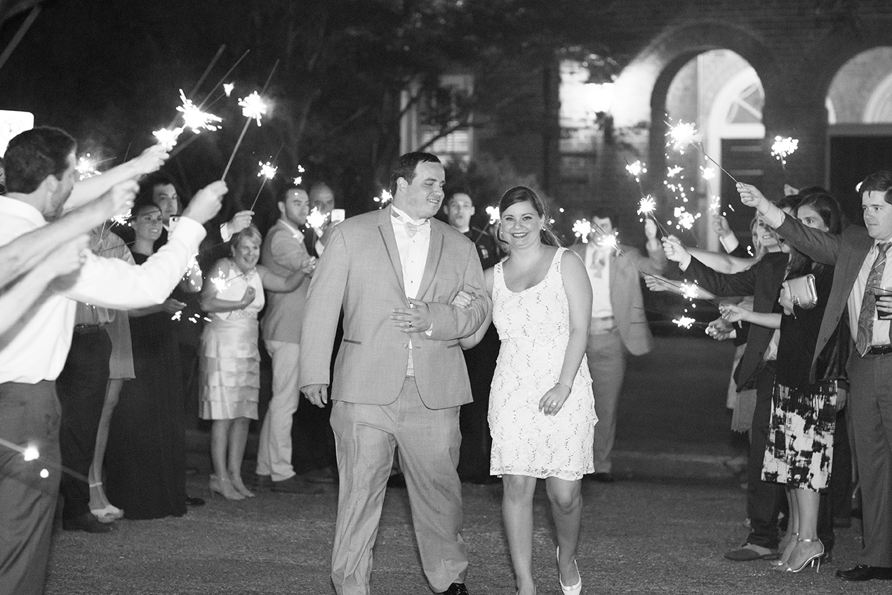 Riley  Walkers Tuckahoe Womans Club Wedding  - Image Property of www.j-dphoto.com