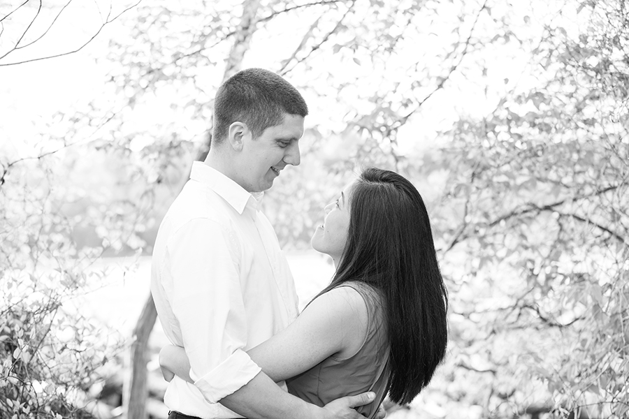 Rose  Daniels Belle Isle Engagement Session - Image Property of www.j-dphoto.com