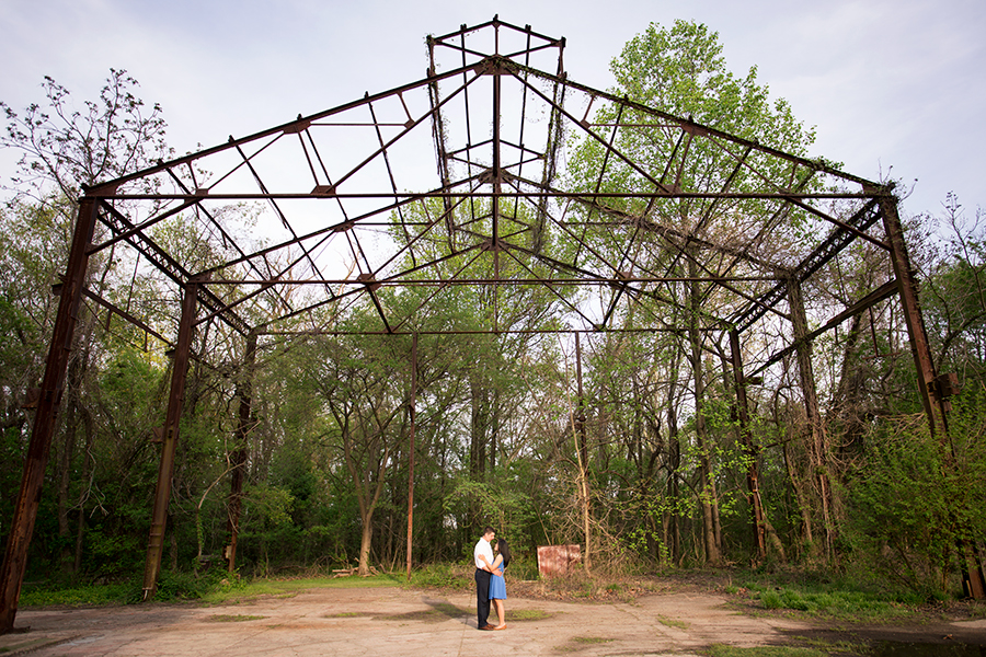 Rose  Daniels Belle Isle Engagement Session - Image Property of www.j-dphoto.com