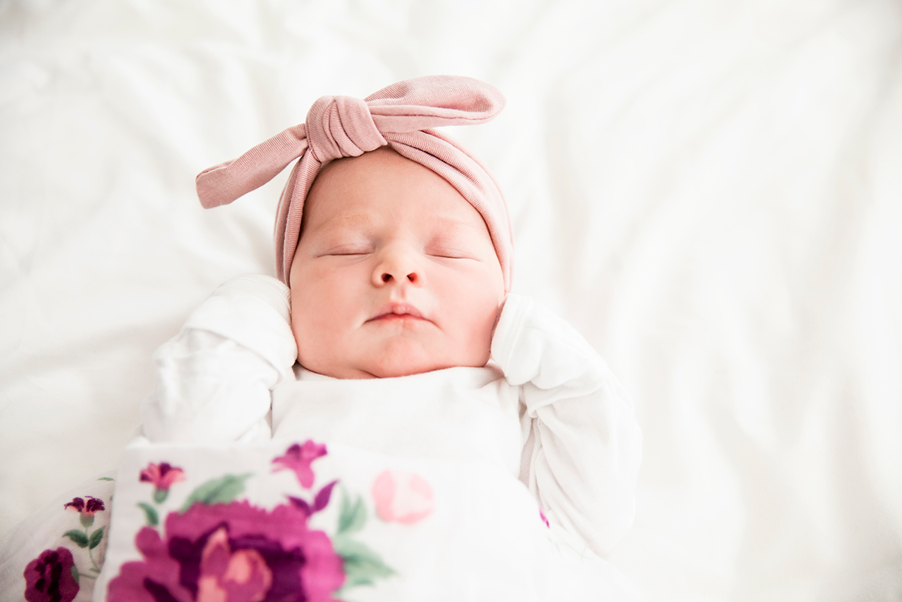 Baby Josephines Lifestyle Newborn Photos - Image Property of www.j-dphoto.com